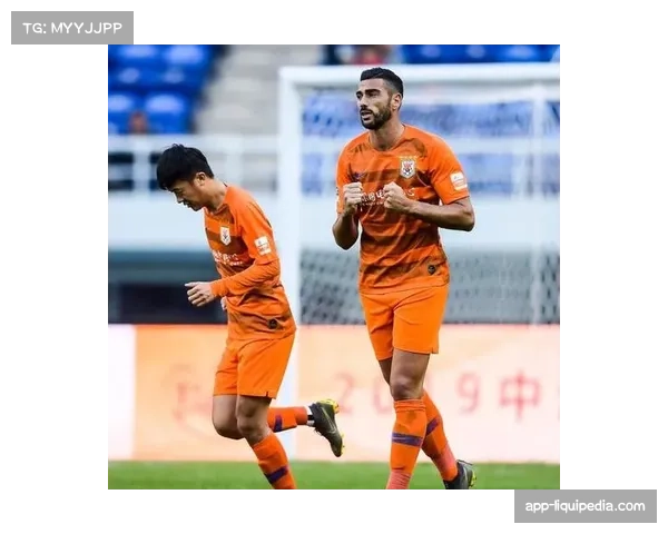 米兰德比爆发冲突，双方各有一名球员被红牌罚下